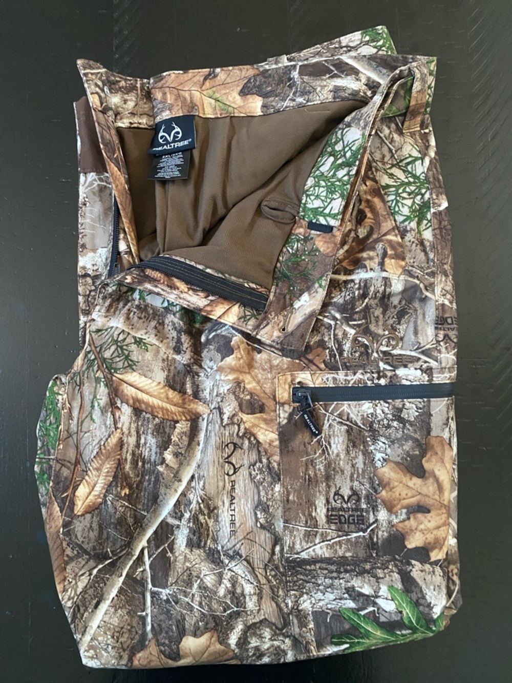 Realtree scent factor EDGE Camo Hunting Vest in Brown and Green